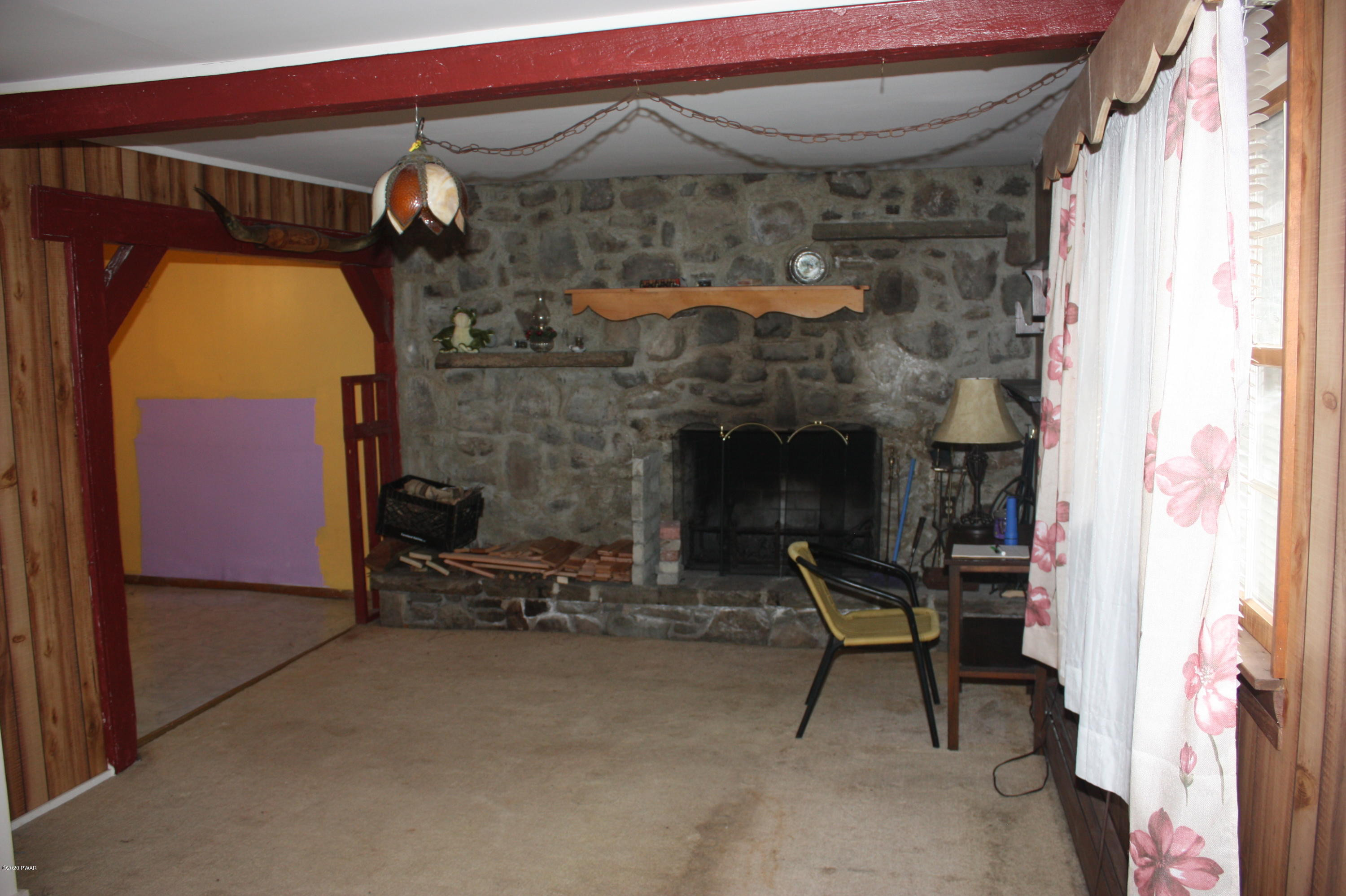 611 Avoy Road Lake Ariel, PA 18436 - Photo 35 of 53 Living Room