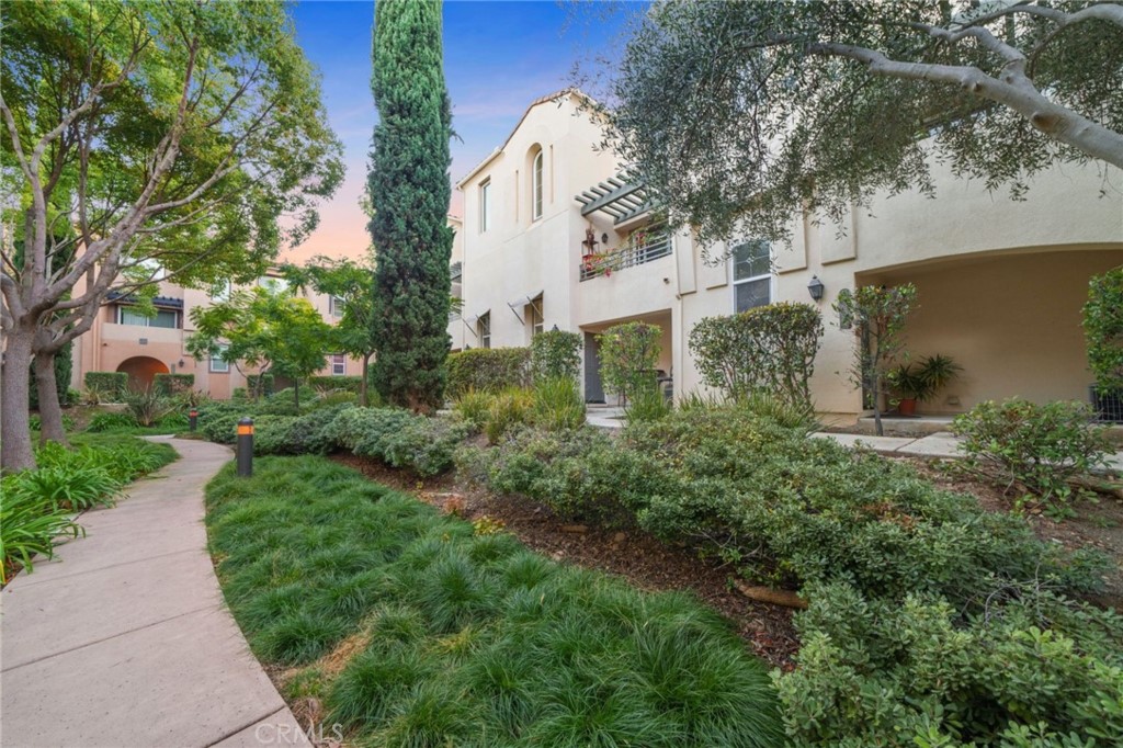 2989 Escala Circle, San Diego, CA 92108 Compass