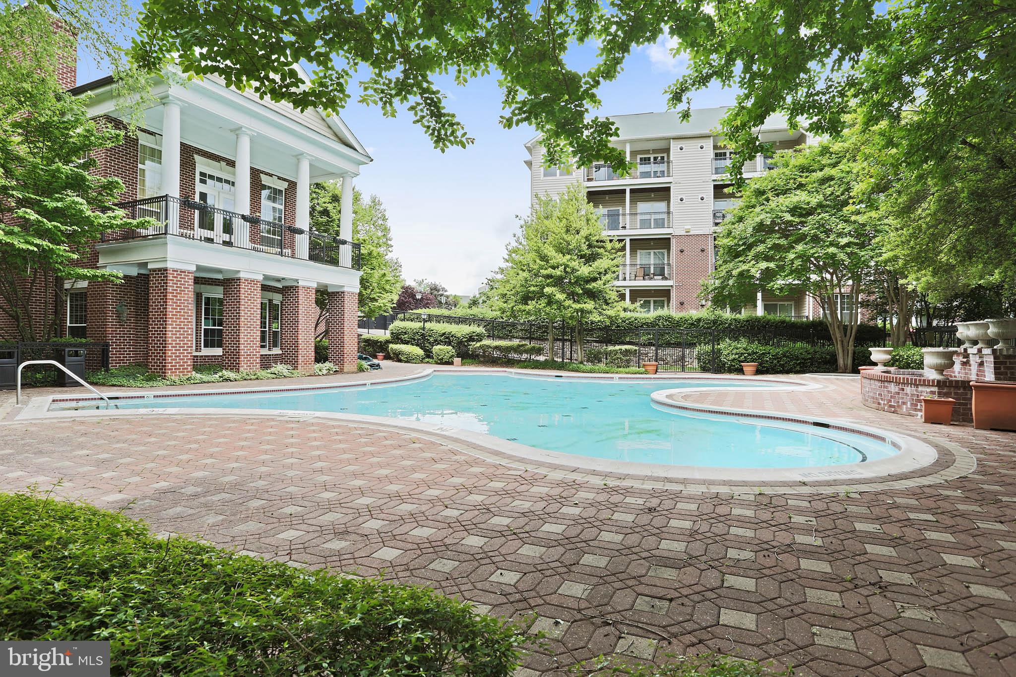 1591 Spring Gate Dr., Unit 3311 McLean, VA 22102 - Photo 5 of 11