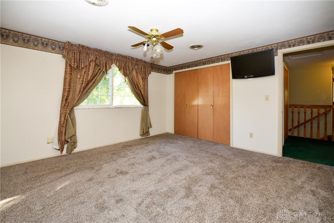 6807 Alter Road Huber Heights, OH 45424 - Photo 35 of 83