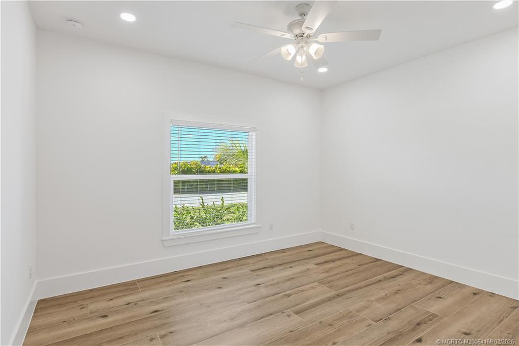 6225 Southeast Highland Avenue Stuart, FL 34997 - Photo 13 of 27