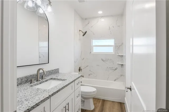 $625,000 | 6225 Southeast Highland Avenue, Stuart, FL 34997