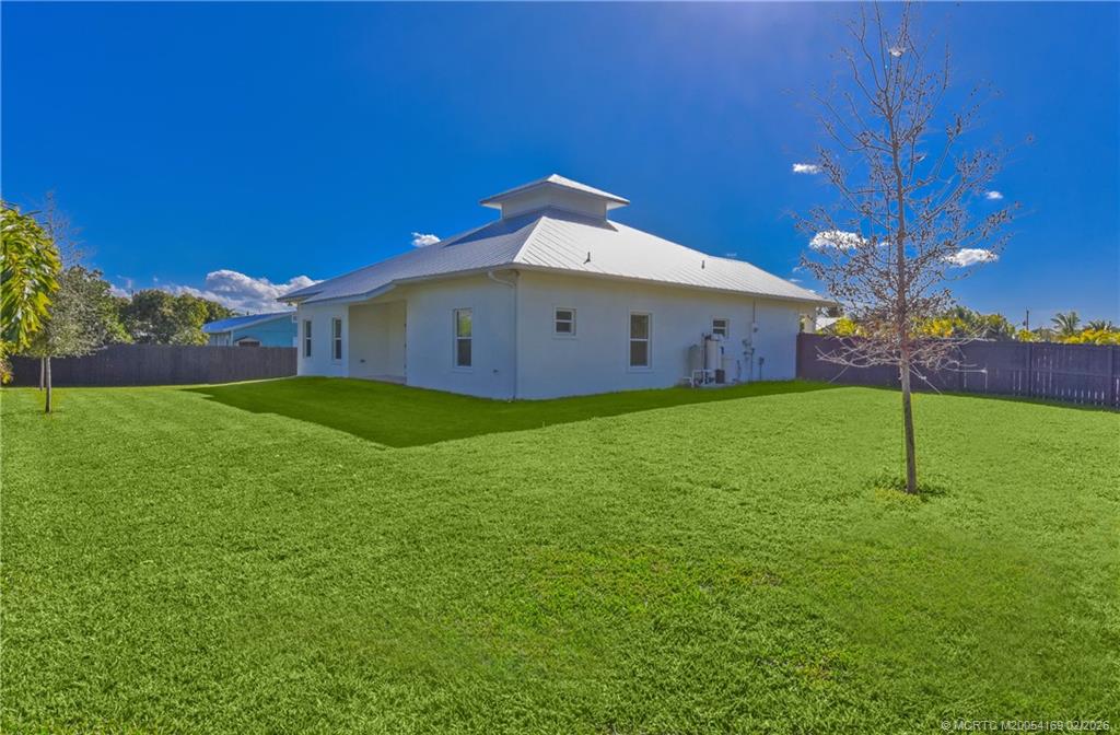 6225 Southeast Highland Avenue Stuart, FL 34997 - Photo 3 of 27