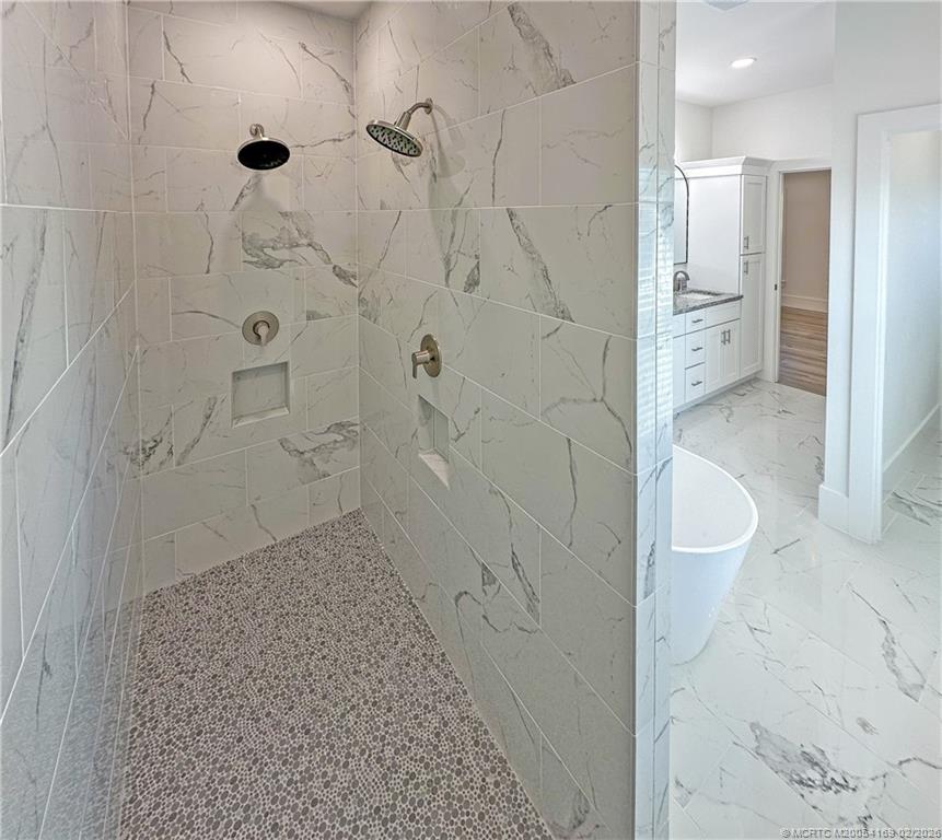 6225 Southeast Highland Avenue Stuart, FL 34997 - Photo 10 of 27