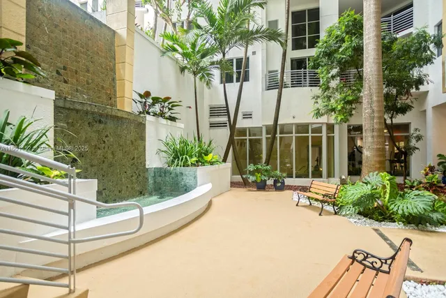 $319,000 | 1830 Radius Drive, Unit 1024, Hollywood, FL 33020