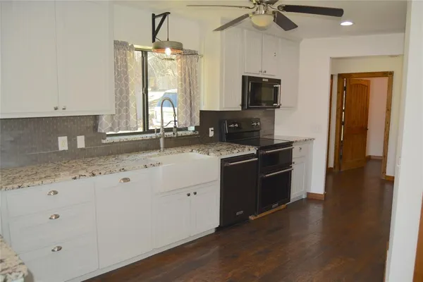 $2,500 | 196 Crowfoot Lane, Whitney, TX 76692