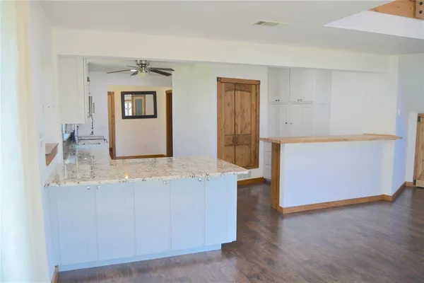 $2,500 | 196 Crowfoot Lane, Whitney, TX 76692