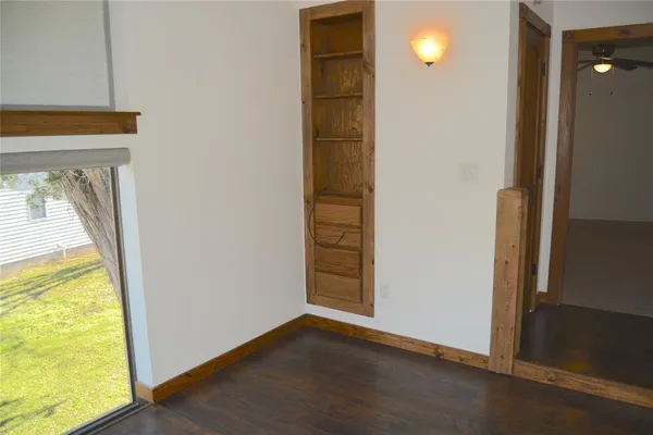 $2,500 | 196 Crowfoot Lane, Whitney, TX 76692