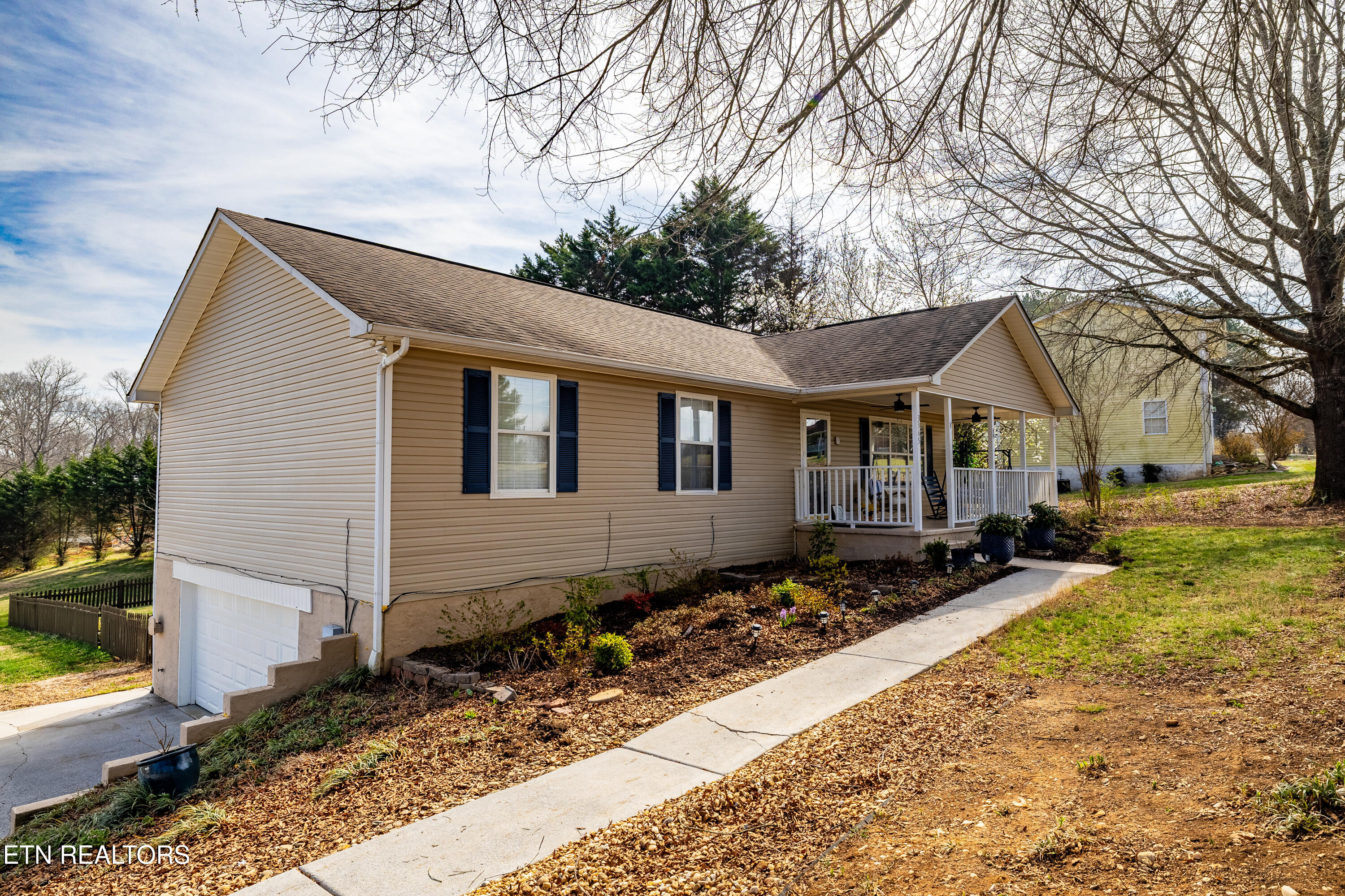 3365 Huffs Ferry Road Loudon, TN 37774 - Photo 3 of 30 3365HuffsFerryRdN-122