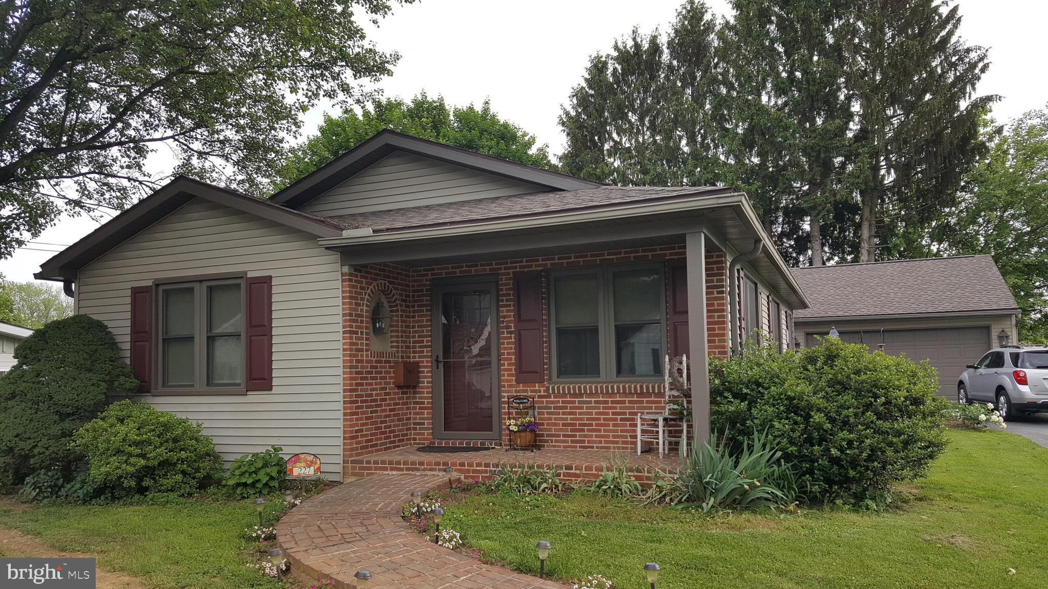 227 Noble Street Lititz, PA 17543 - Photo 1 of 37