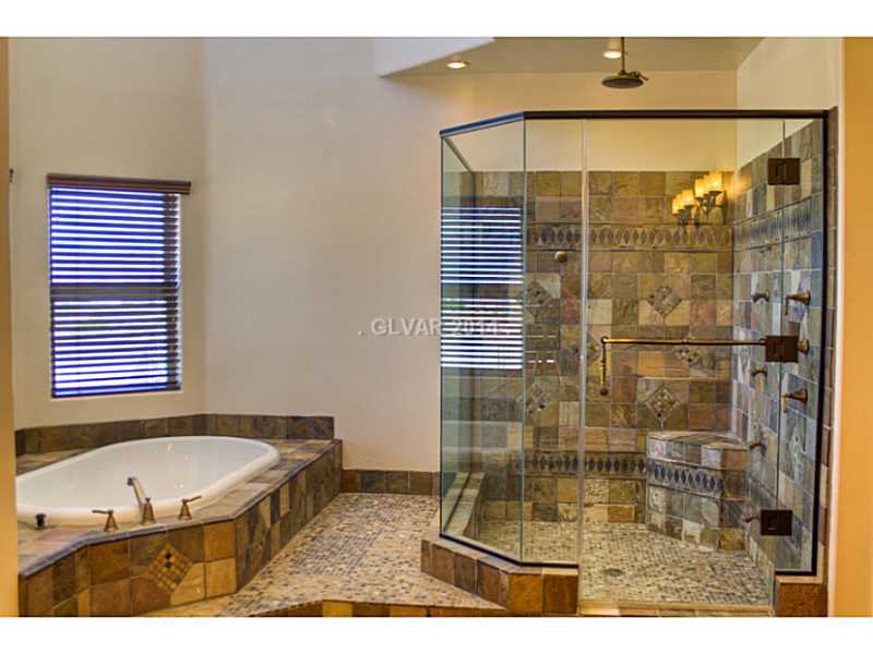 659 Foxhall Road Henderson, NV 89002 - Photo 7 of 33 Master Bath/Spa.