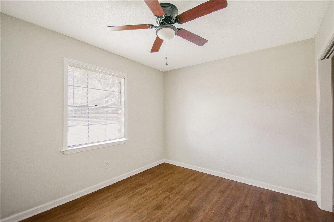 5135 Valdaz Road Memphis, TN 38109 - Photo 14 of 20 Gallery Image 14