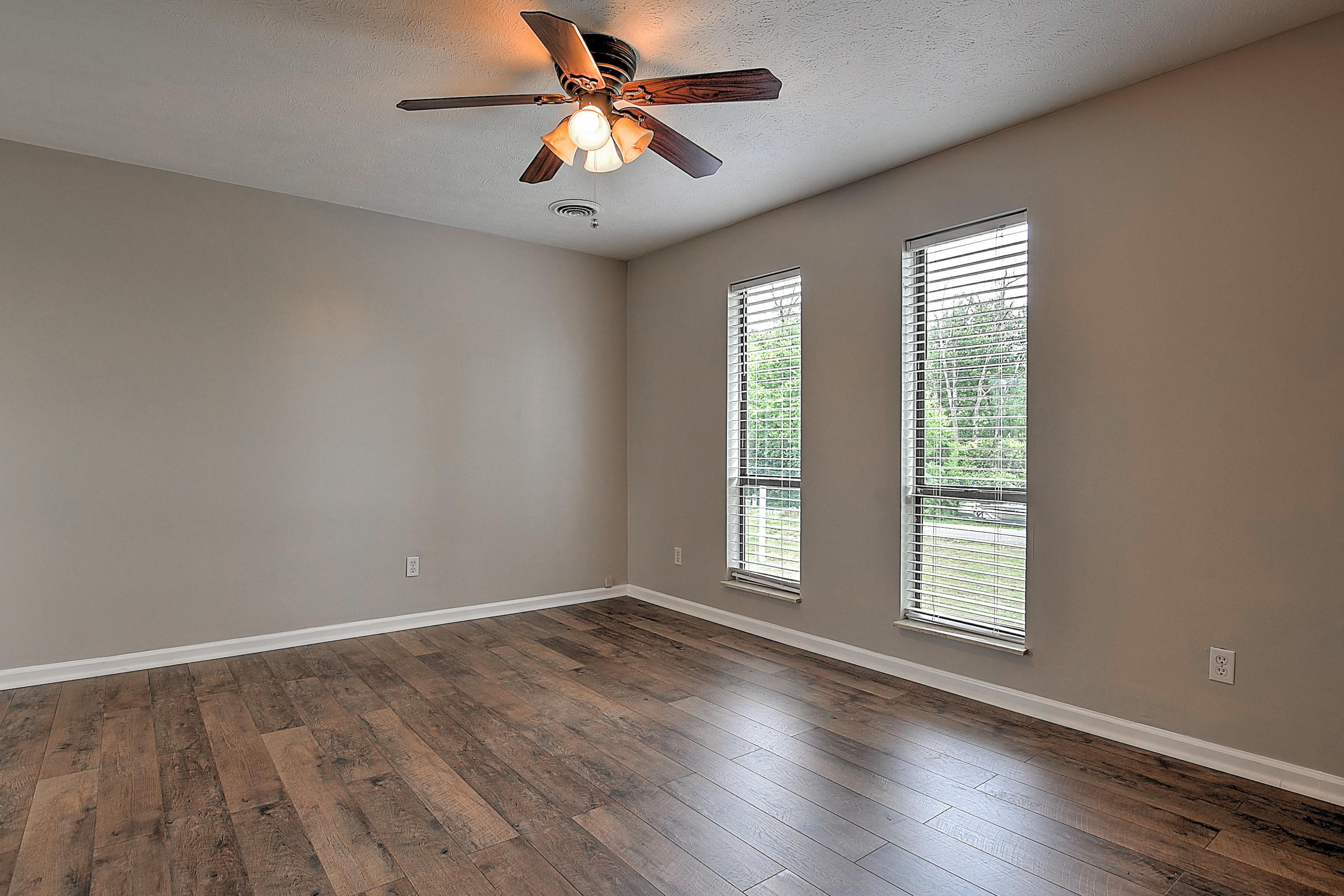 1847 Sykes Road Morristown, TN 37813 - Photo 4 of 38 1847 Skyes Rd-4