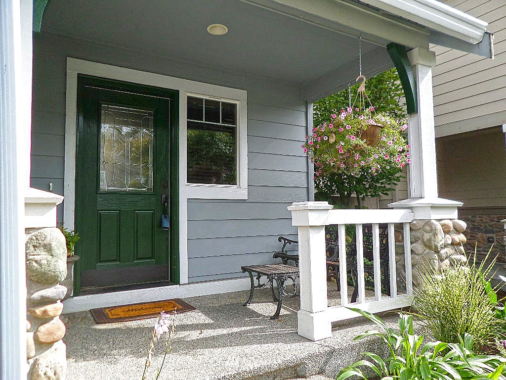 16109 35th Park Southeast Bothell, WA 98012 - Photo 2 of 25 Gallery Image 2