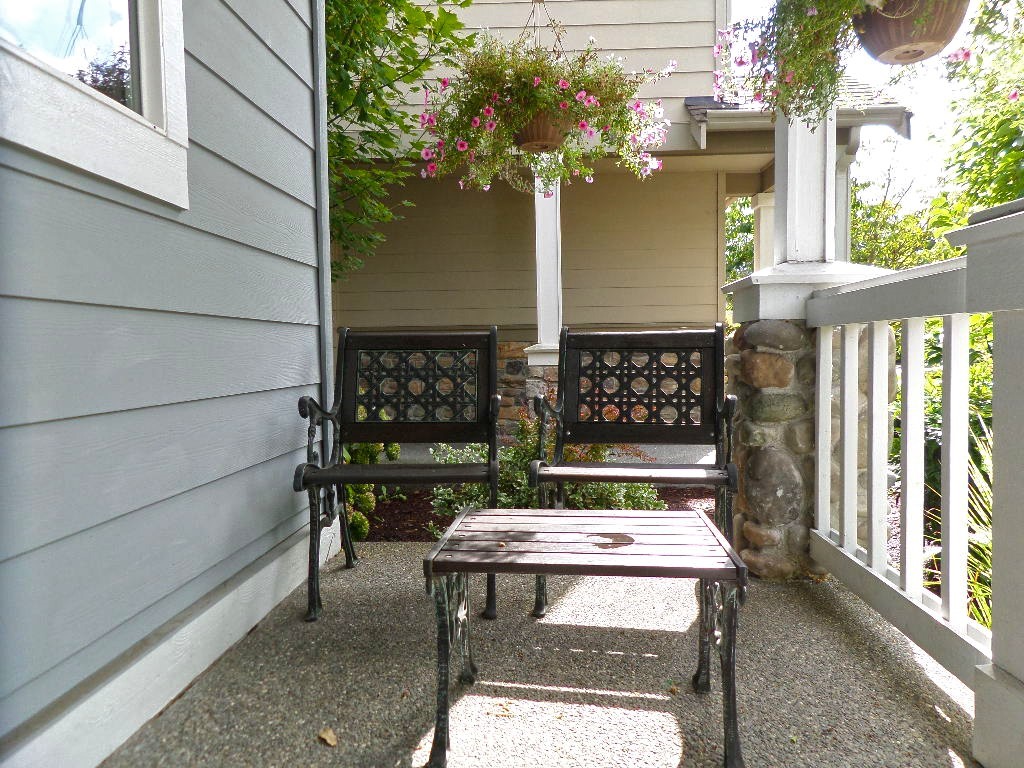 16109 35th Park Southeast Bothell, WA 98012 - Photo 3 of 25 Gallery Image 3