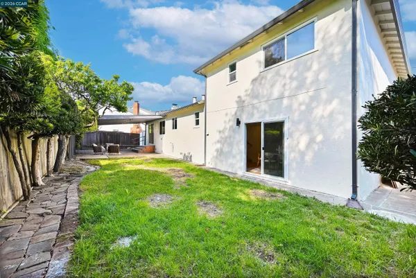 $1,190,000 | Central Castro Valley, Castro Valley, CA 94546