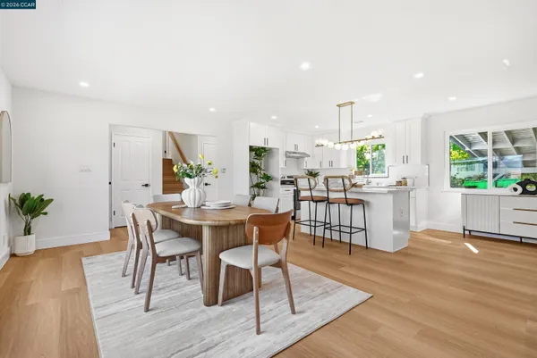 $1,190,000 | Central Castro Valley, Castro Valley, CA 94546