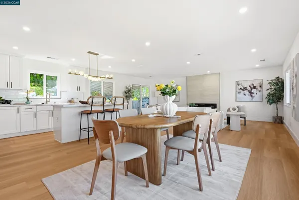 $1,190,000 | Central Castro Valley, Castro Valley, CA 94546