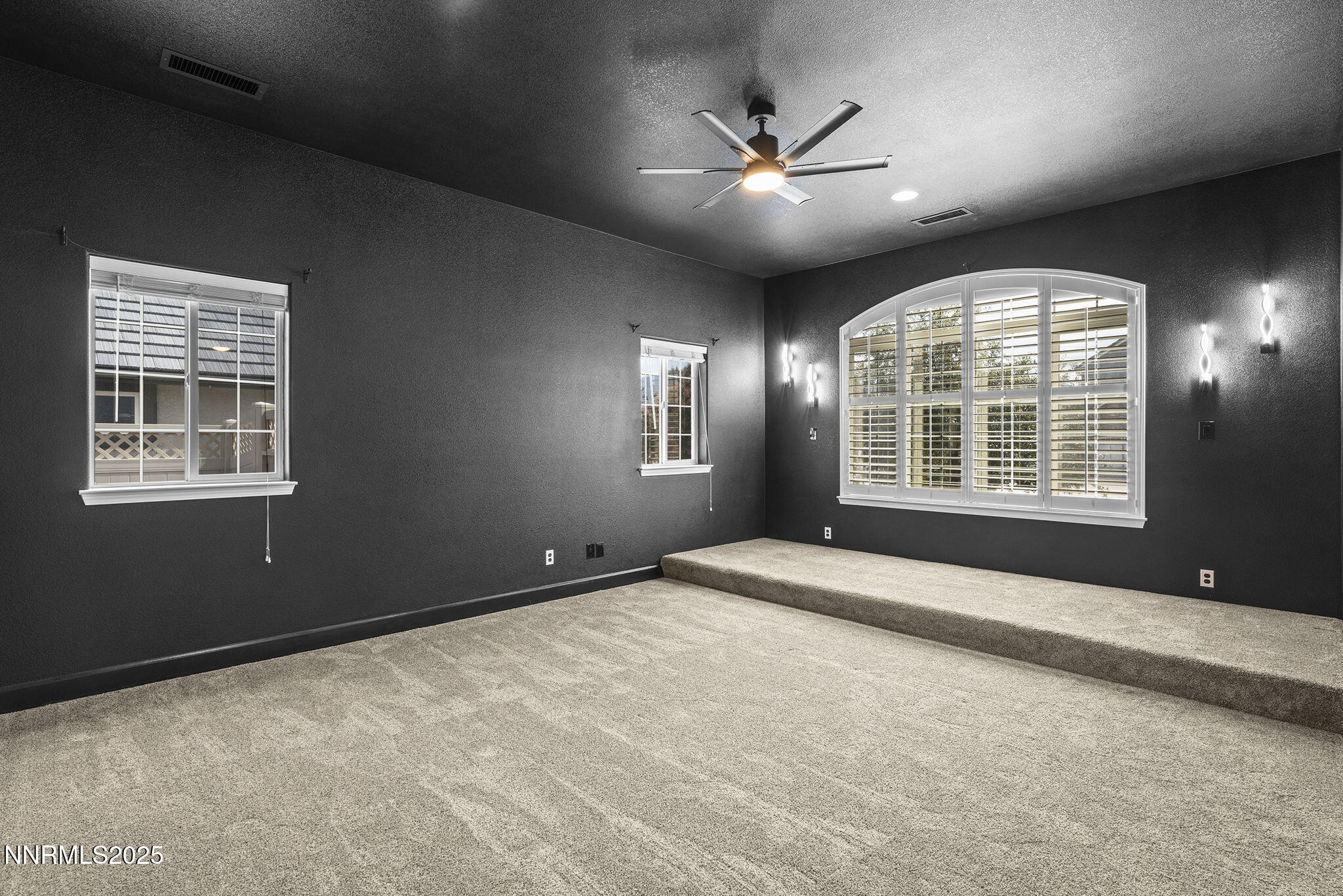 124 Denio Drive Dayton, NV 89403 - Photo 4 of 48 9-web-or-mls-_DSC4480