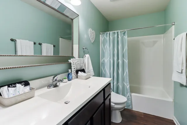 $3,900 | 1631 Smith Lane, Delavan, WI 53115