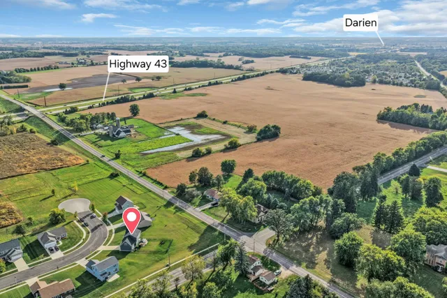 $3,900 | 1631 Smith Lane, Delavan, WI 53115