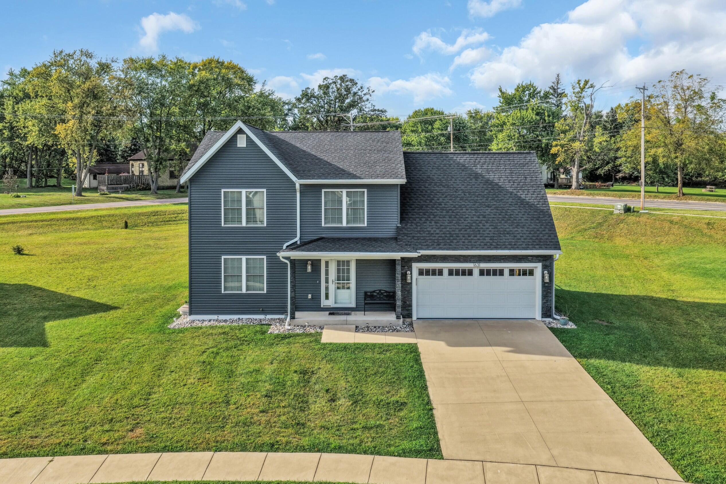 1631 Smith Lane Delavan, WI 53115 - Photo 58 of 59 Photo (5)