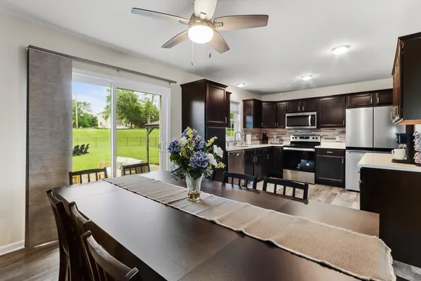 $3,900 | 1631 Smith Lane, Delavan, WI 53115