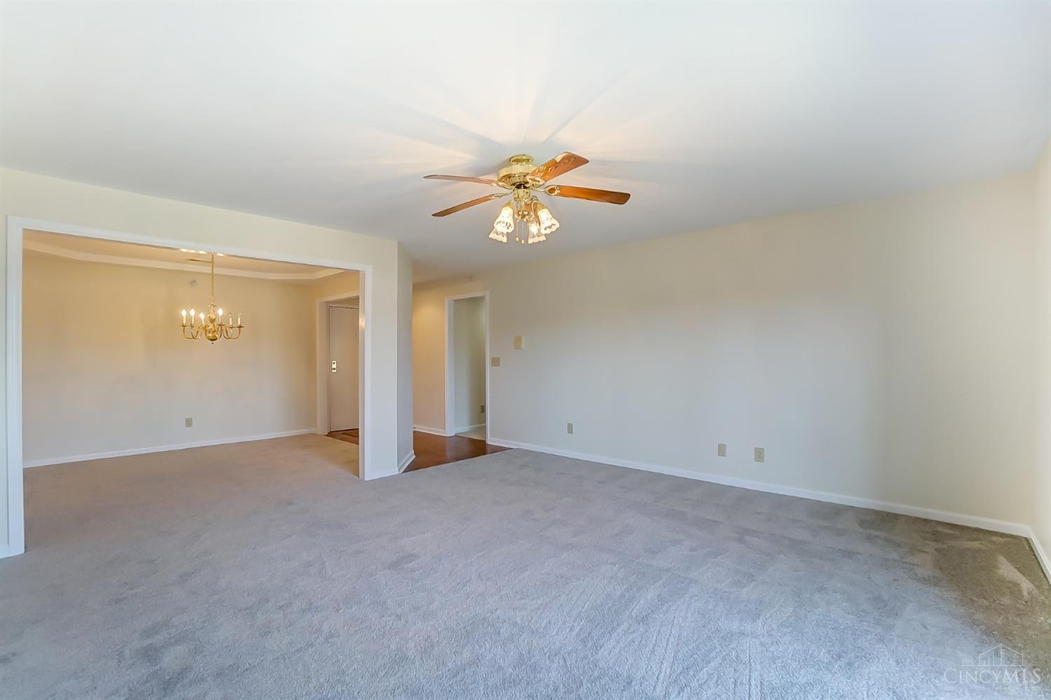 4331 Regency Ridge Court, Unit 204 Cincinnati, OH 45248 - Photo 11 of 30 Gallery Image 11
