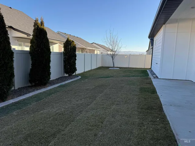 $427,500 | 1011 Thunder Mountain Street, Kimberly, ID 83341