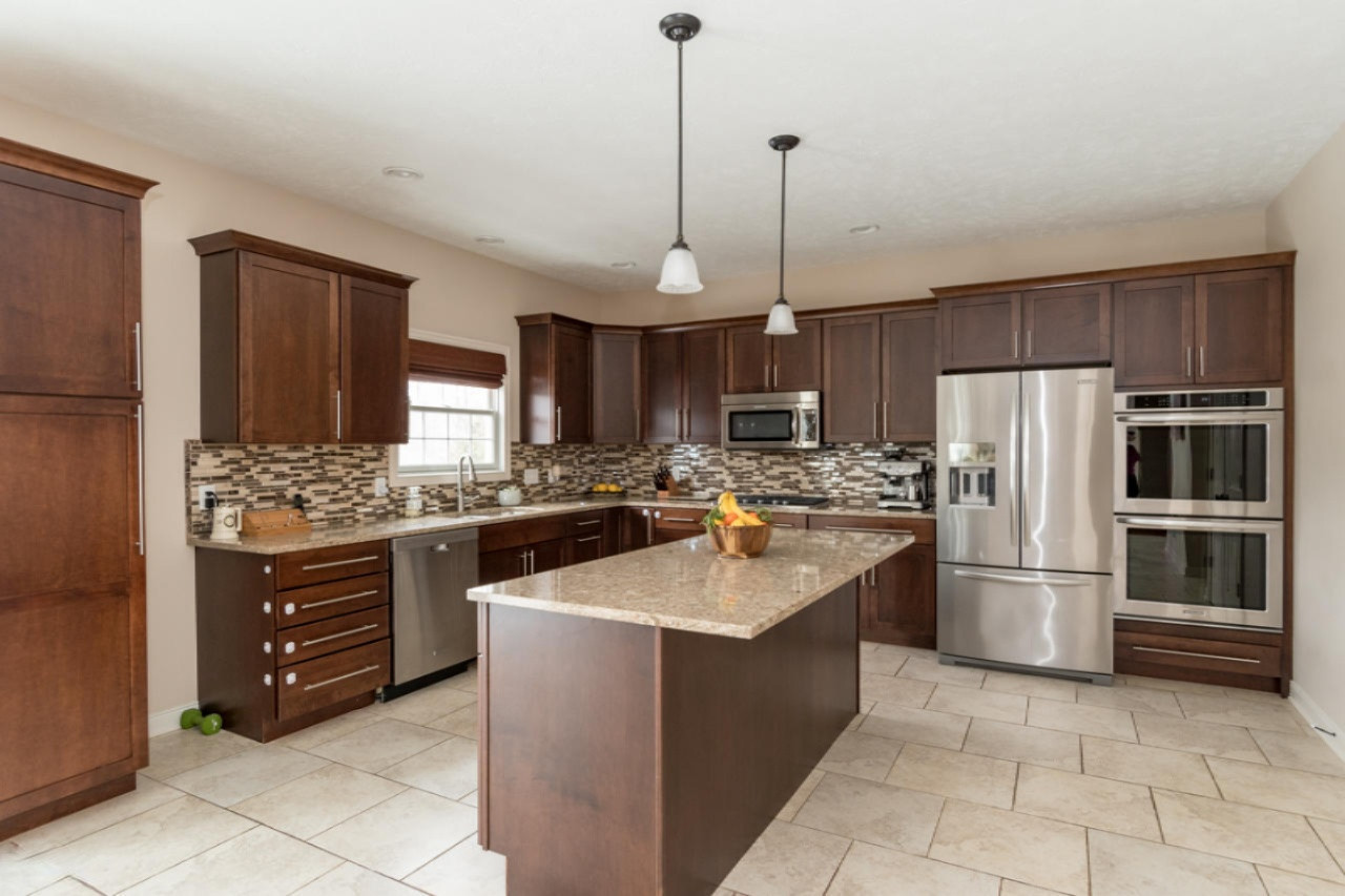 9868 Shephard Ridge Kalamazoo, MI 49009 - Photo 8 of 38 Elegant Kitchen