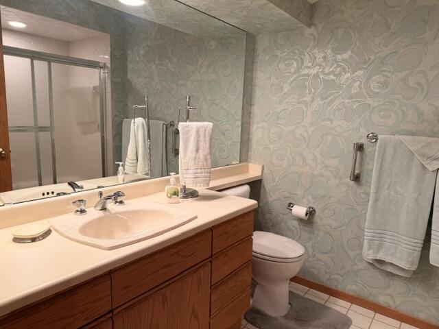 235 Elm Grove Road, Unit A Brookfield, WI 53005 - Photo 34 of 41 Upper Bath