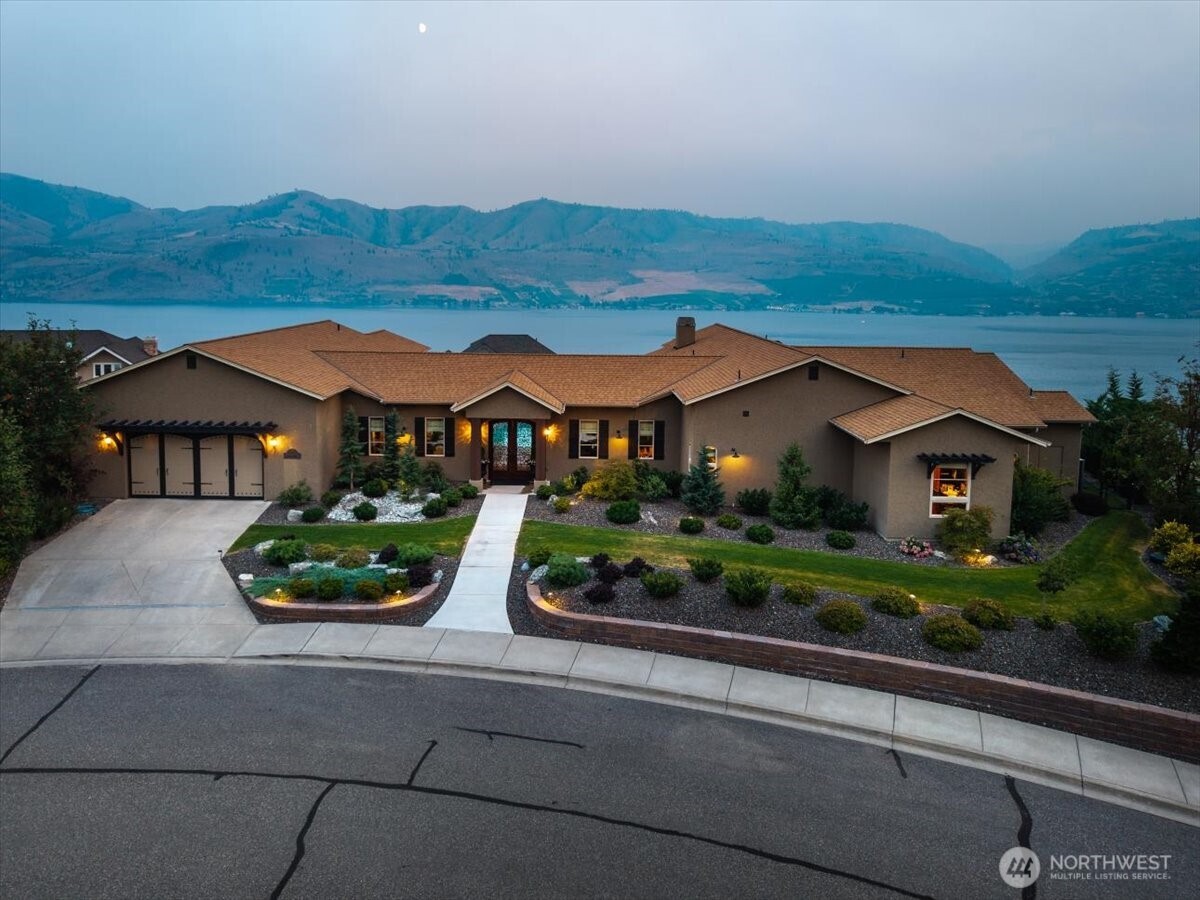 100 Ridgeview Drive Chelan, WA 98816 - Photo 35 of 40
