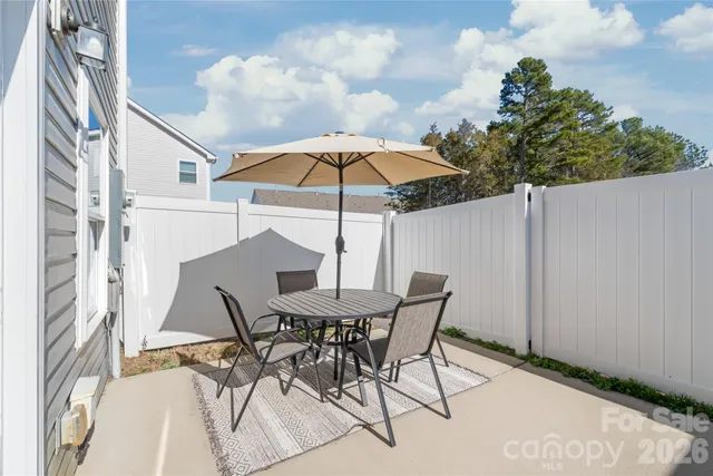 a view of outdoor space yard and patio