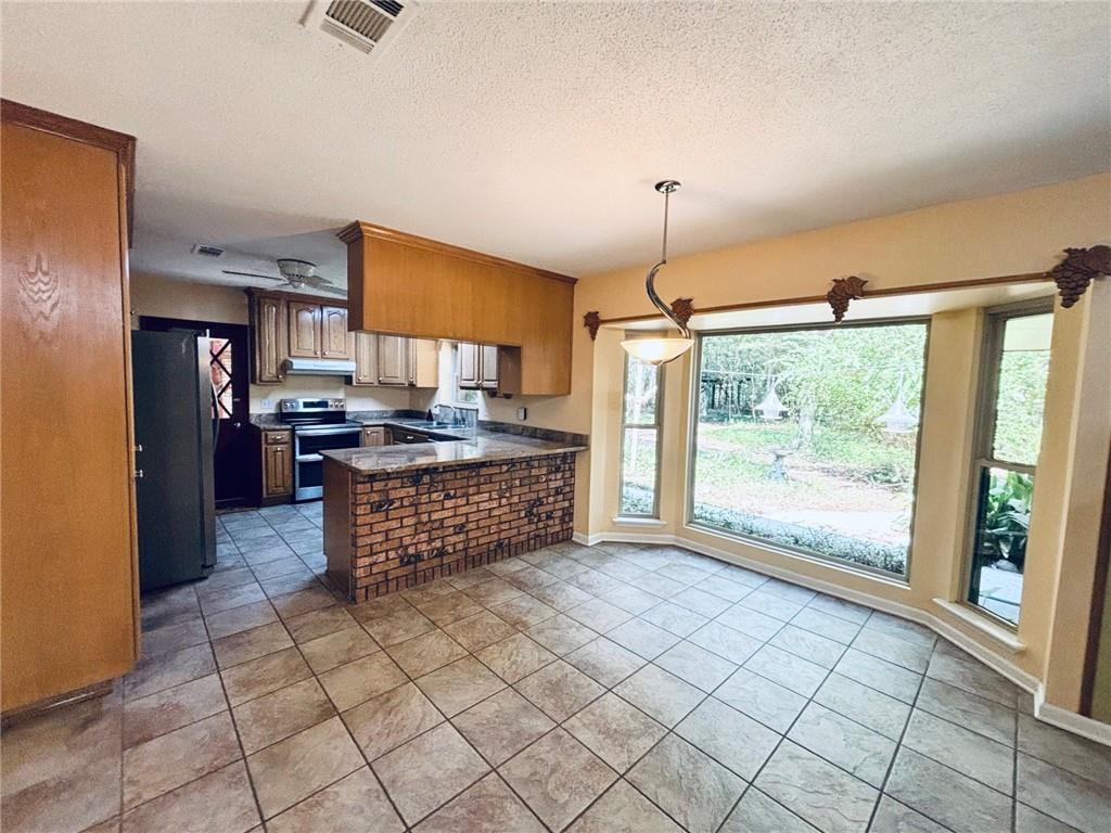 110 Lefleur Drive Slidell, LA 70460 - Photo 7 of 38