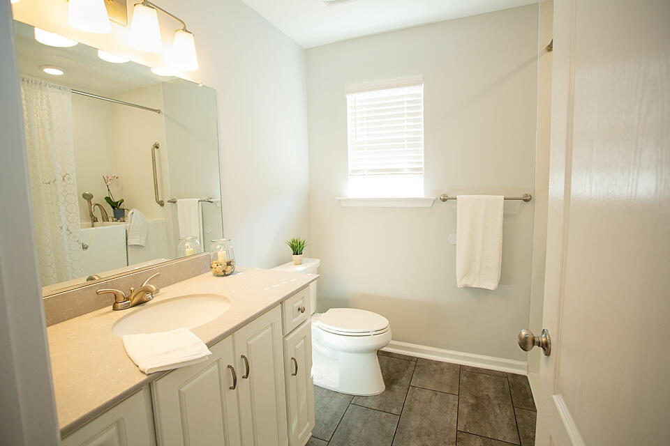 808 Fenwick Court Grovetown, GA 30813 - Photo 19 of 29 Bathroom 2