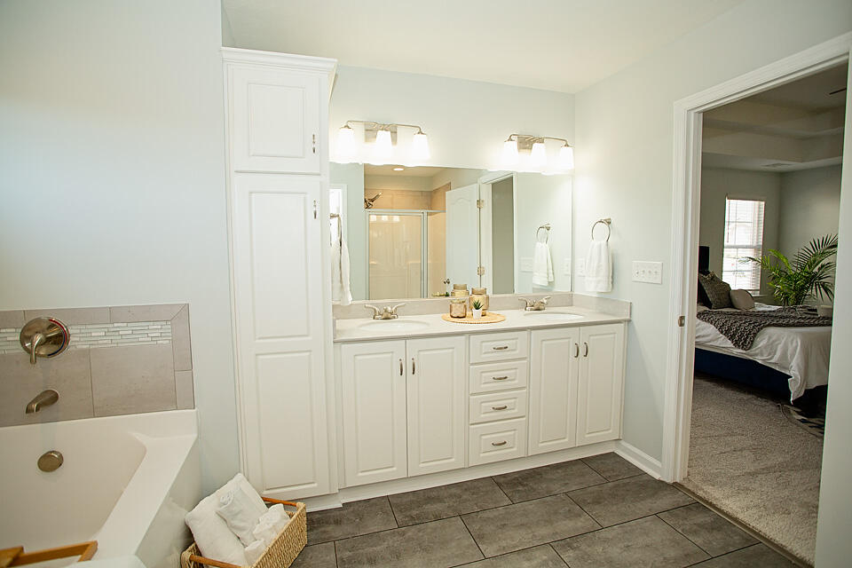 808 Fenwick Court Grovetown, GA 30813 - Photo 28 of 29 MasterBath 3