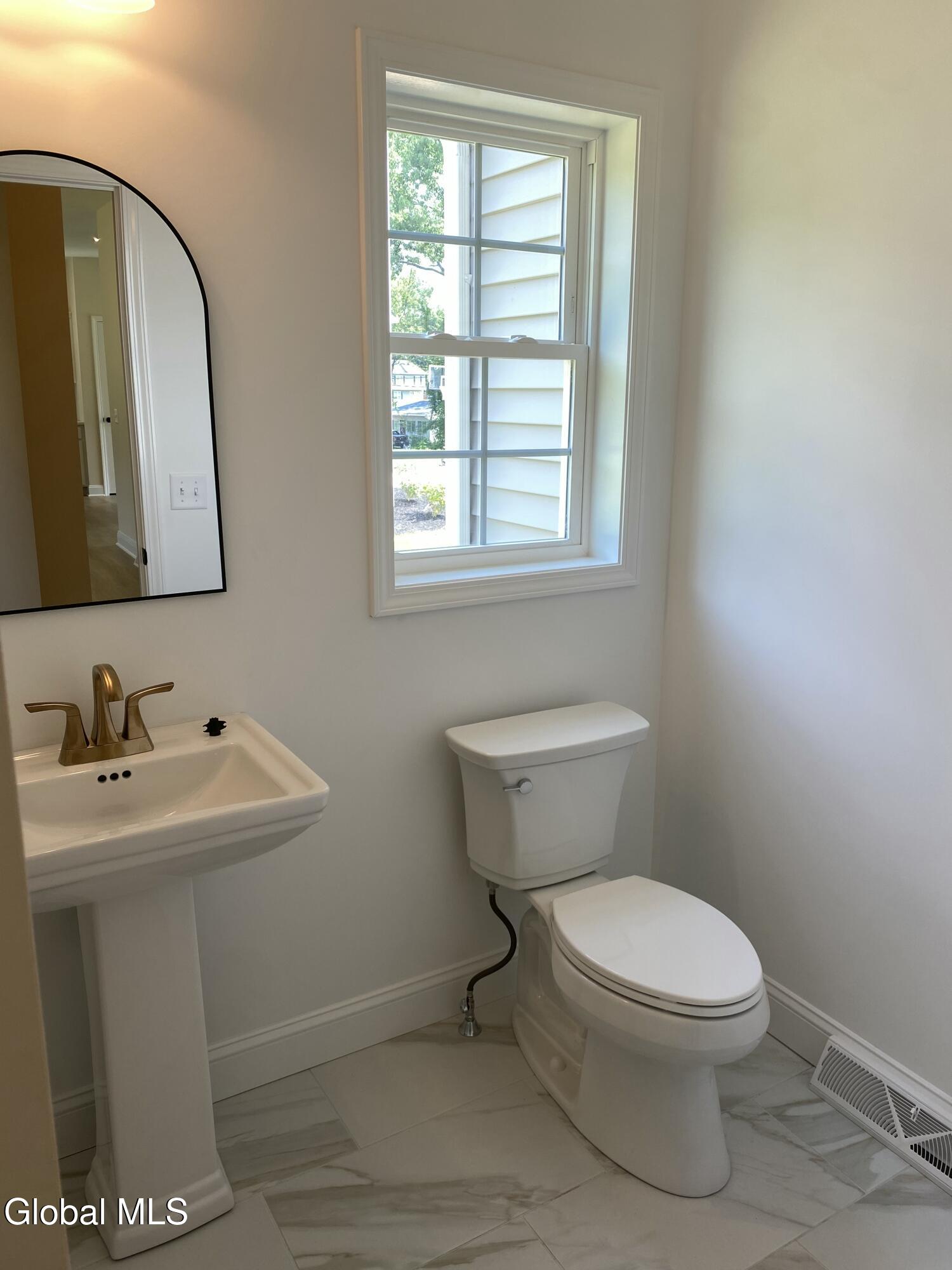 218 Consaul Road Colonie, NY 12205 - Photo 25 of 42 Builders prior work same floor plan