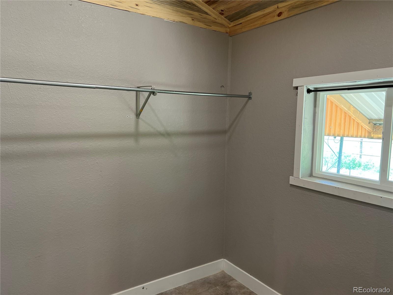 43951 Undercliffe Road Avondale, CO 81022 - Photo 18 of 40 Gallery Image 18