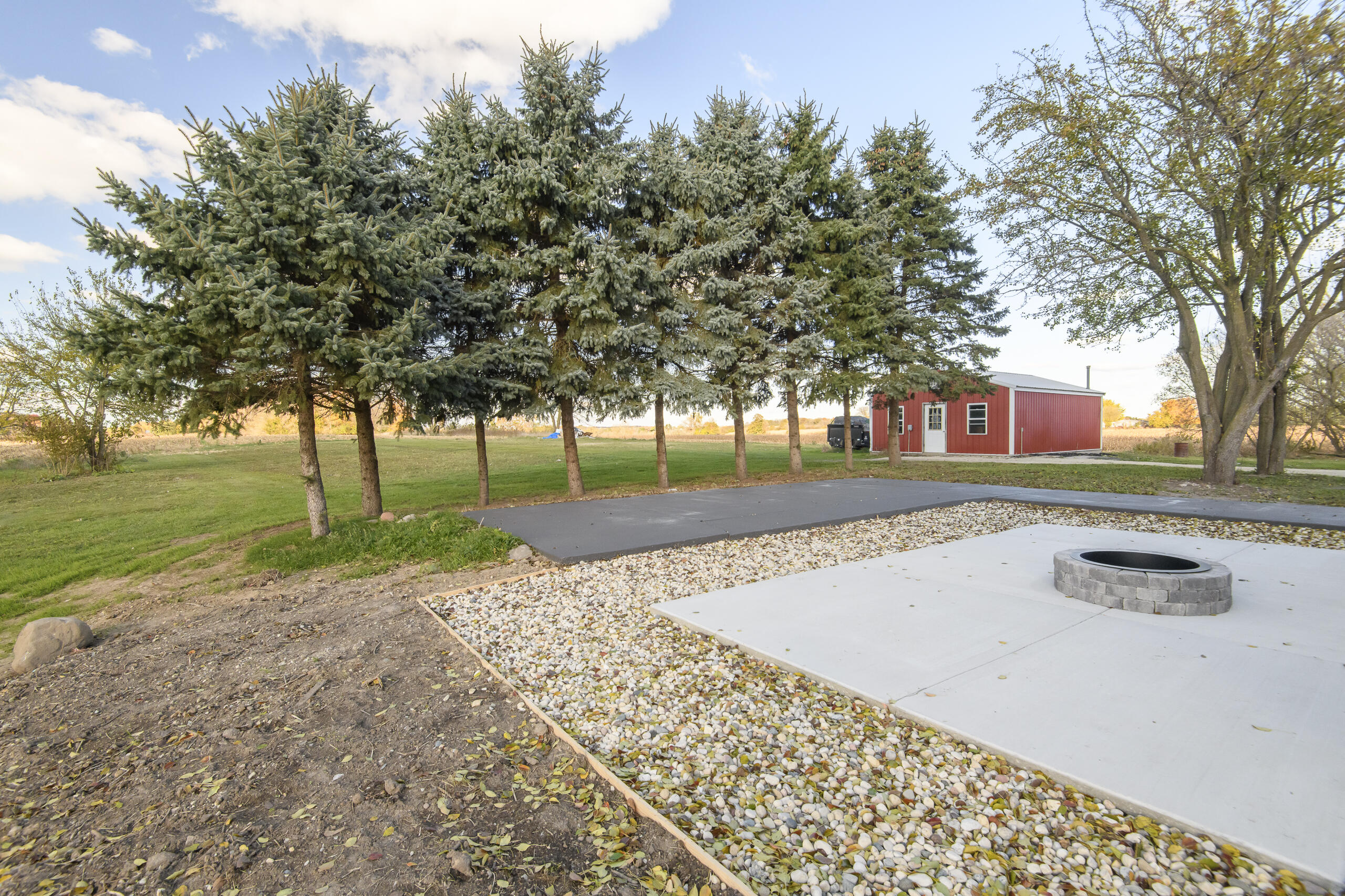 W3476 Ranch Road Farmington, WI 53094 - Photo 9 of 27 W3476 Ranch Rd-17