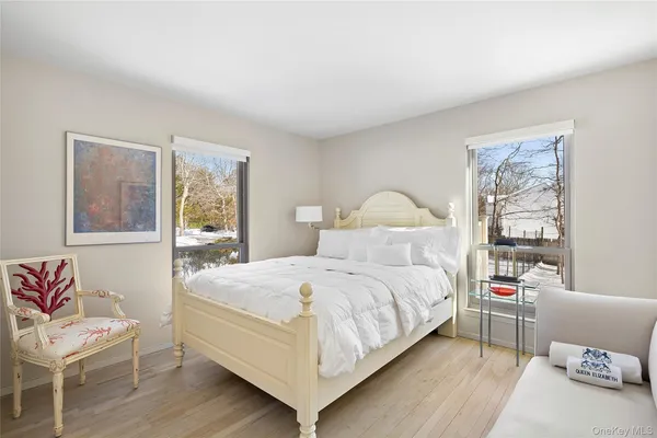 $2,795,000 | 11 Sandown Court, Wainscott, NY 11975