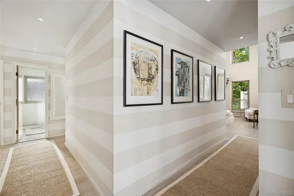$2,795,000 | 11 Sandown Court, Wainscott, NY 11975