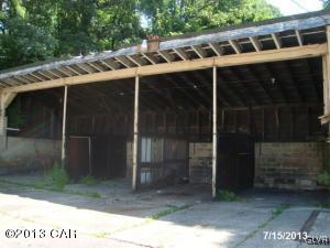 175 Franklin Road Lehighton, PA 18235 - Photo 6 of 15 garage