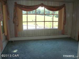 175 Franklin Road Lehighton, PA 18235 - Photo 10 of 15 lving