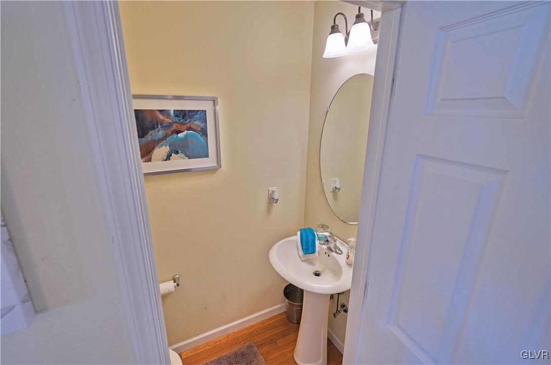 2240 Rising Hill Road Whitehall, PA 18052 - Photo 11 of 26 Gallery Image 11