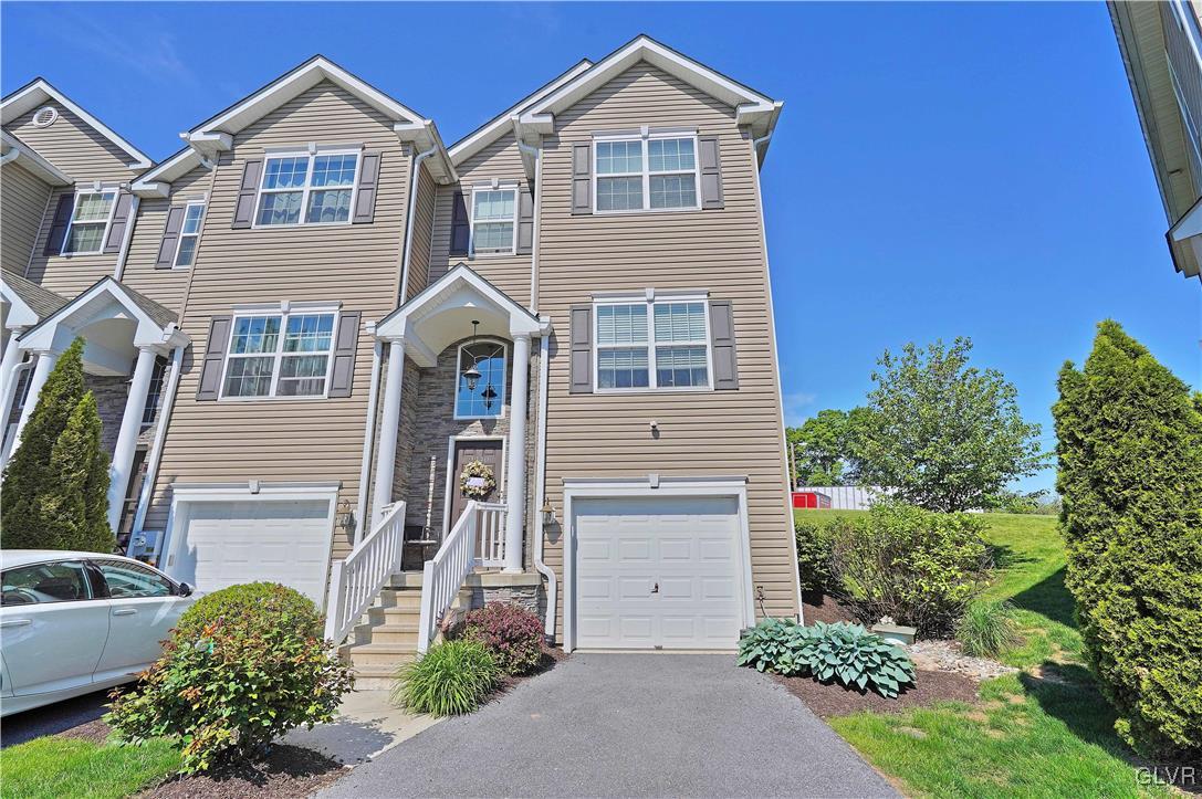 2240 Rising Hill Road Whitehall, PA 18052 - Photo 2 of 26 Gallery Image 2