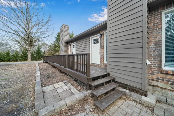 $1,375 | 6008 Champion Road, Unit B, Chattanooga, TN 37416