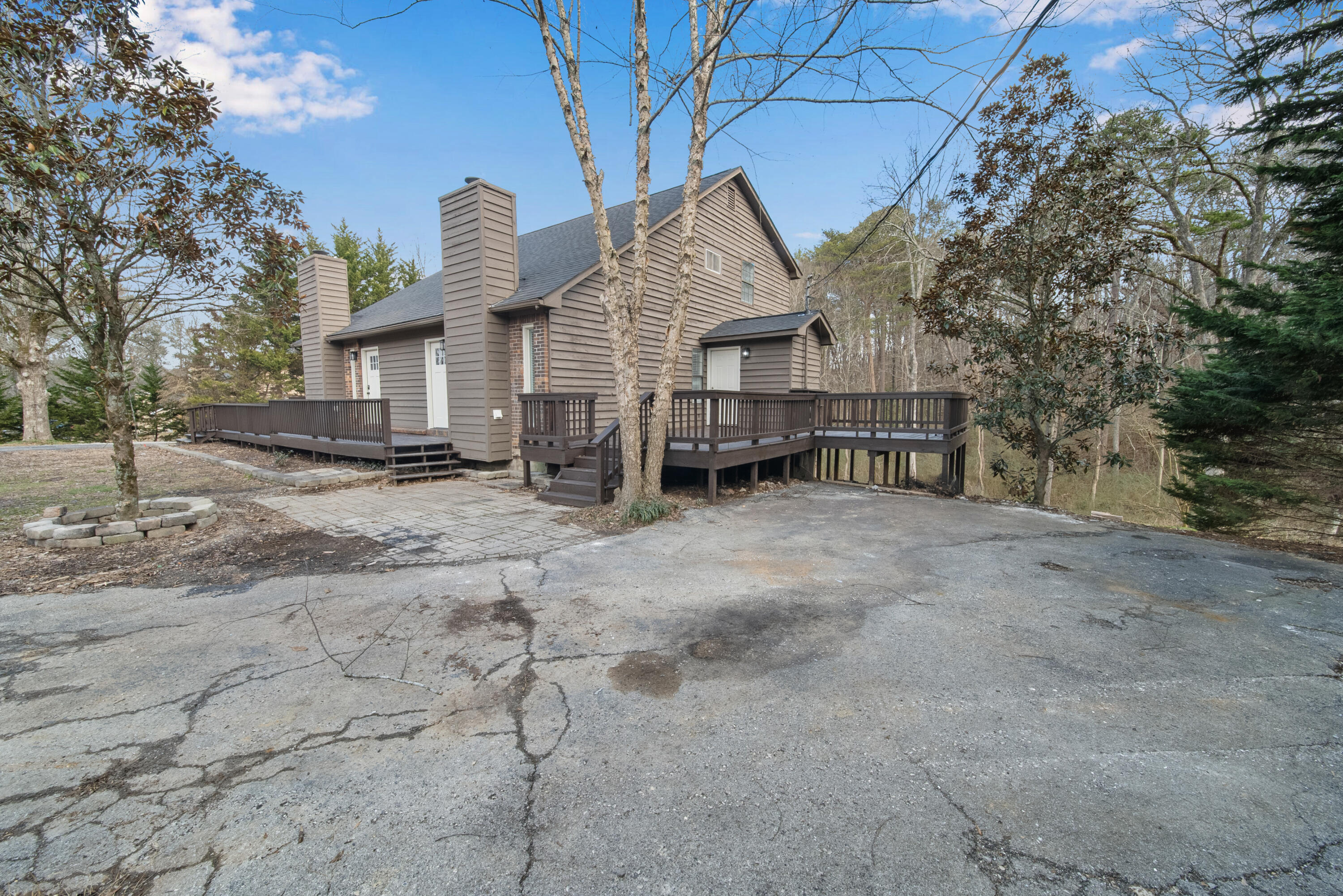 6008 Champion Road, Unit B Chattanooga, TN 37416 - Photo 5 of 25 DSC09040