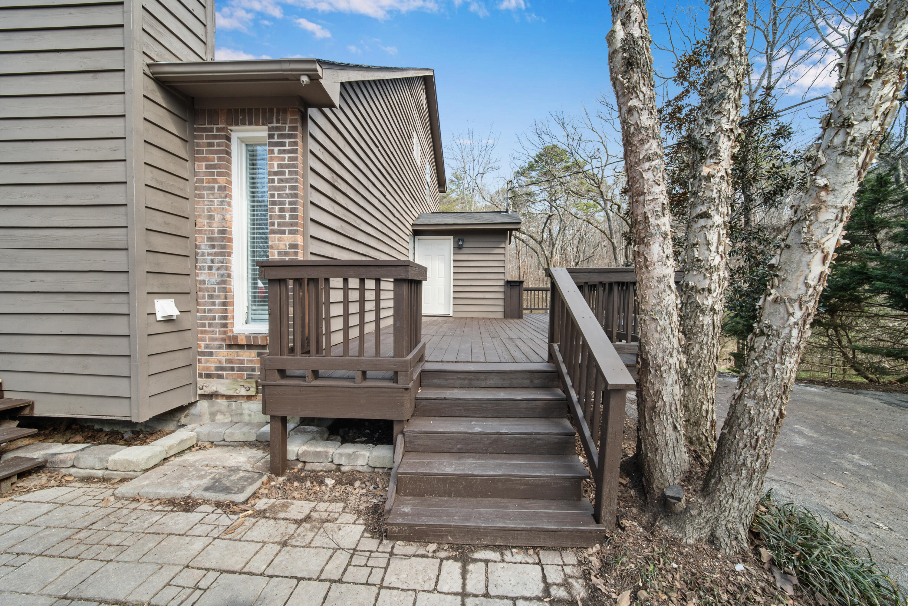 6008 Champion Road, Unit B Chattanooga, TN 37416 - Photo 6 of 25 DSC09189-new