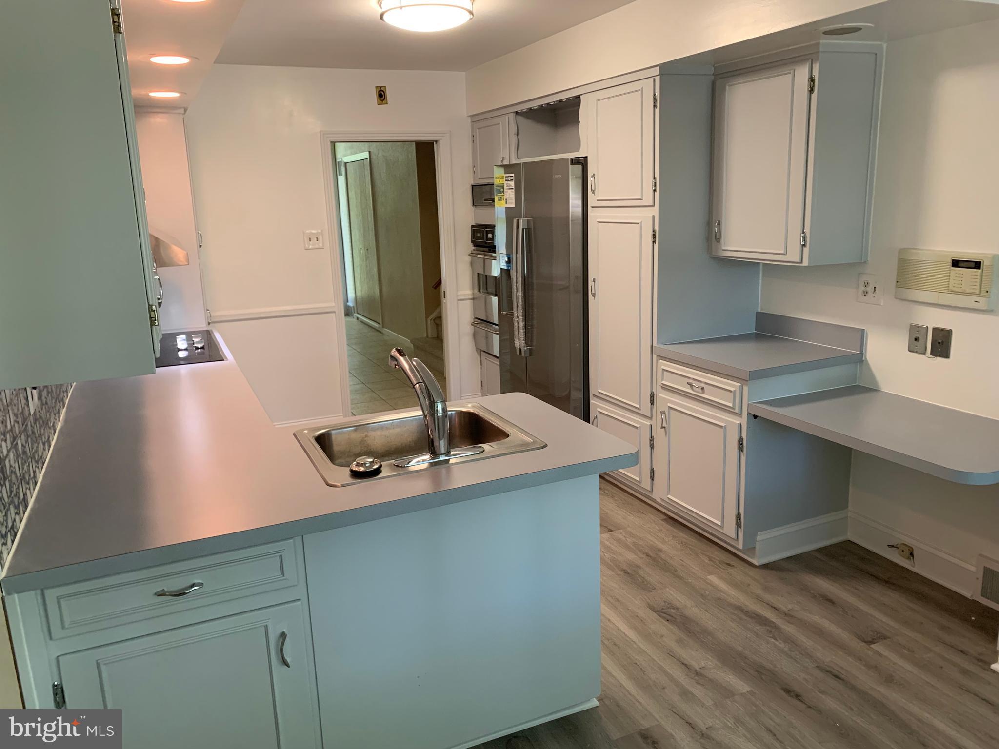 206 Parkview Road Cheltenham, PA 19012 - Photo 21 of 46 Gallery Image 21