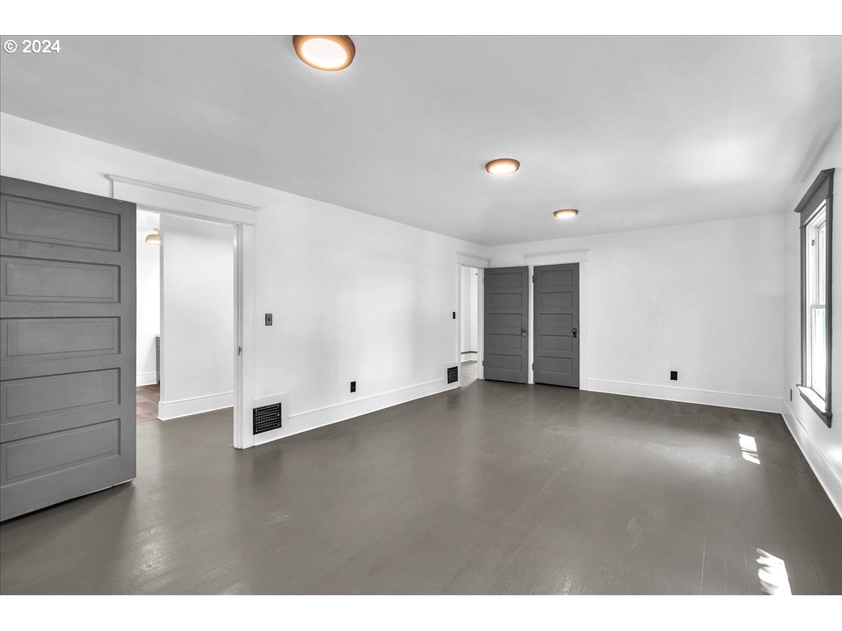 54886 Fullerton Road Scappoose, OR 97056 - Photo 26 of 42 a view of a room with an empty space